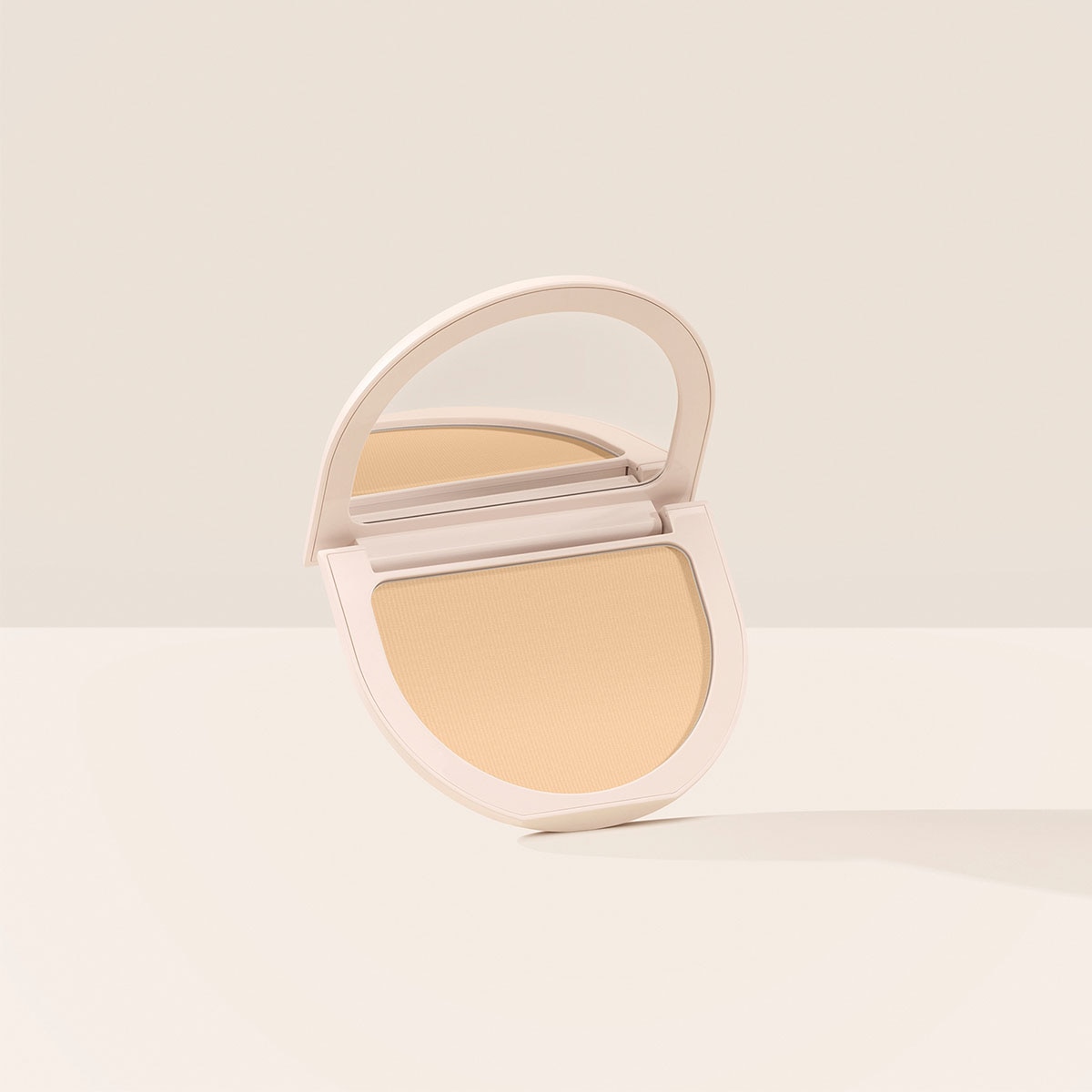 TRUE TO MYSELF TINTED PRESSED TALC-FREE FINISHING POWDER (POLVO FIJADOR PARA ROSTRO)